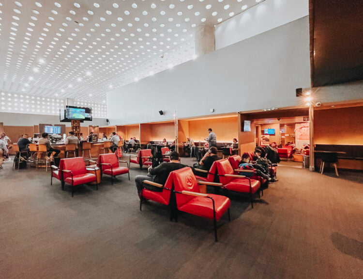 Aeromexico Salon Premier Lounge Mexico City Review Another Excuse To