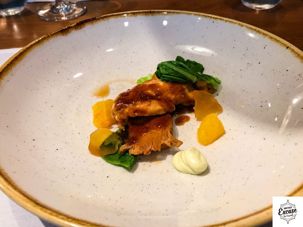 cathay pacific lounge heathrow