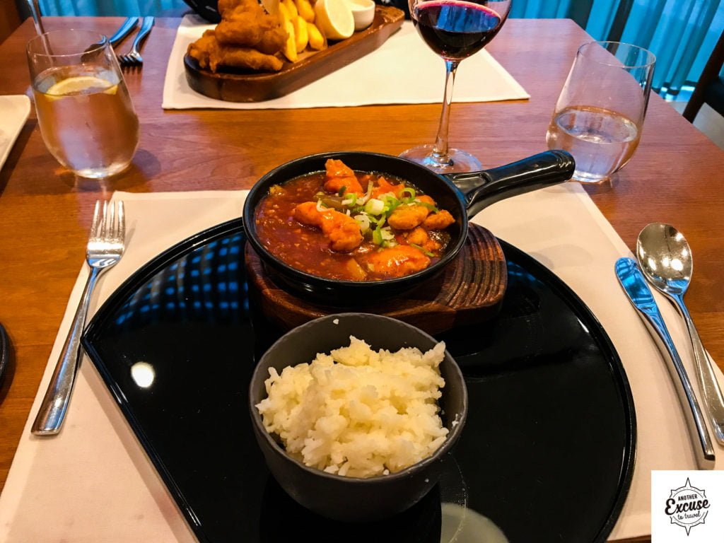 cathay pacific lounge heathrow