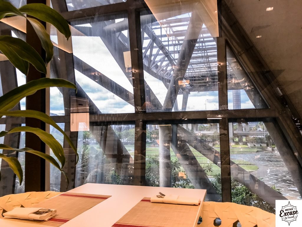 Qatar airways lounge Bangkok