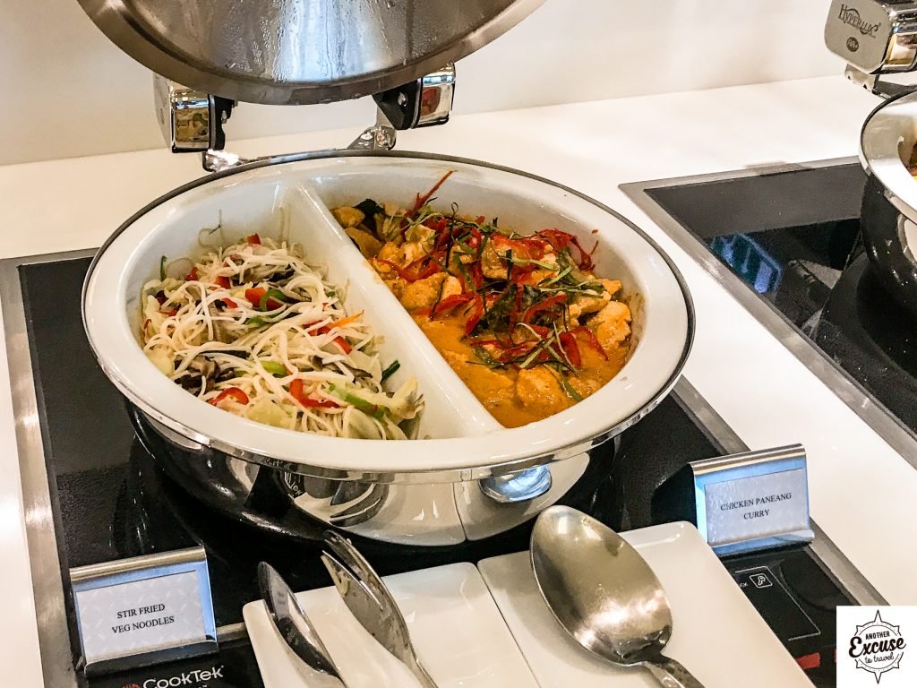 Qatar airways lounge Bangkok