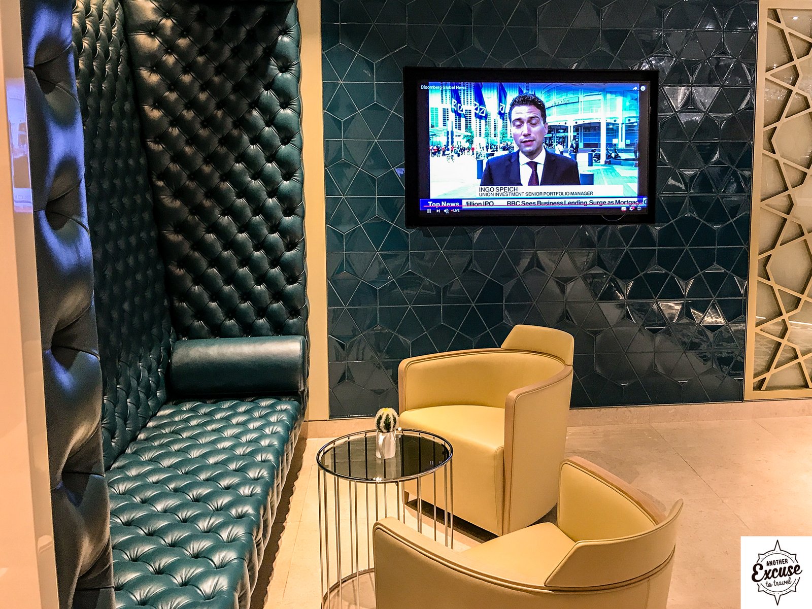 Qatar airways lounge Bangkok