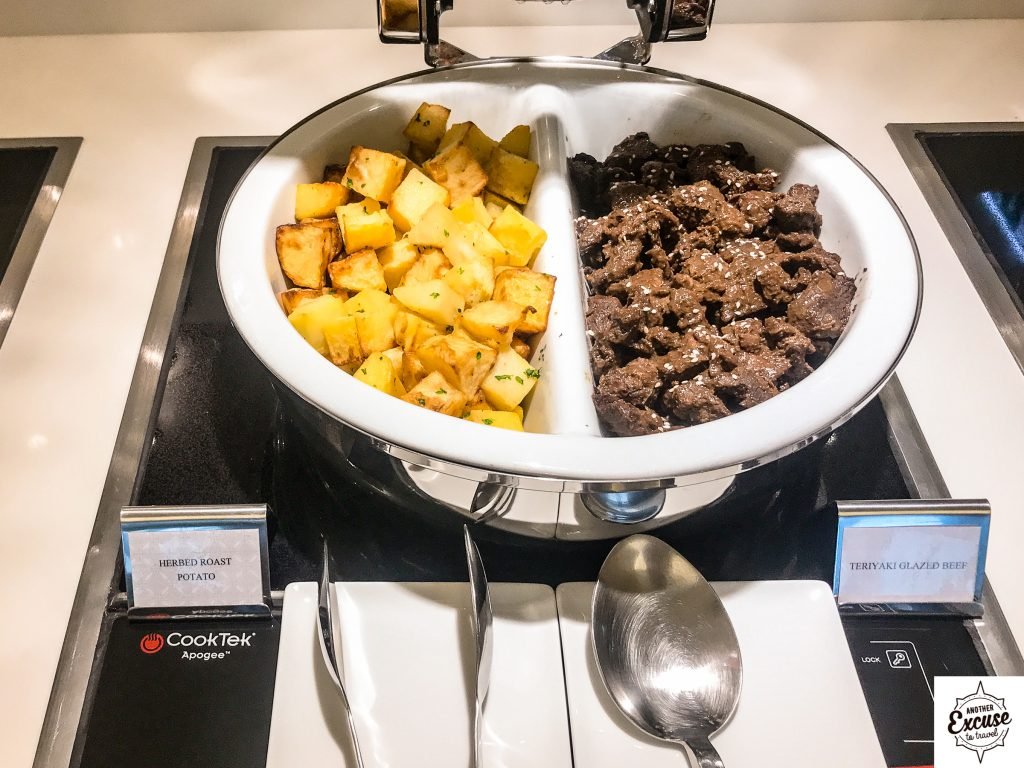 Qatar airways lounge Bangkok