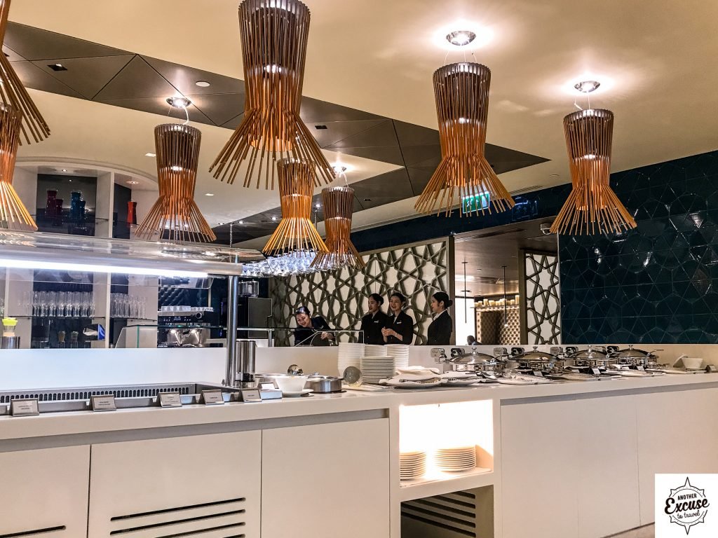 Qatar airways lounge Bangkok