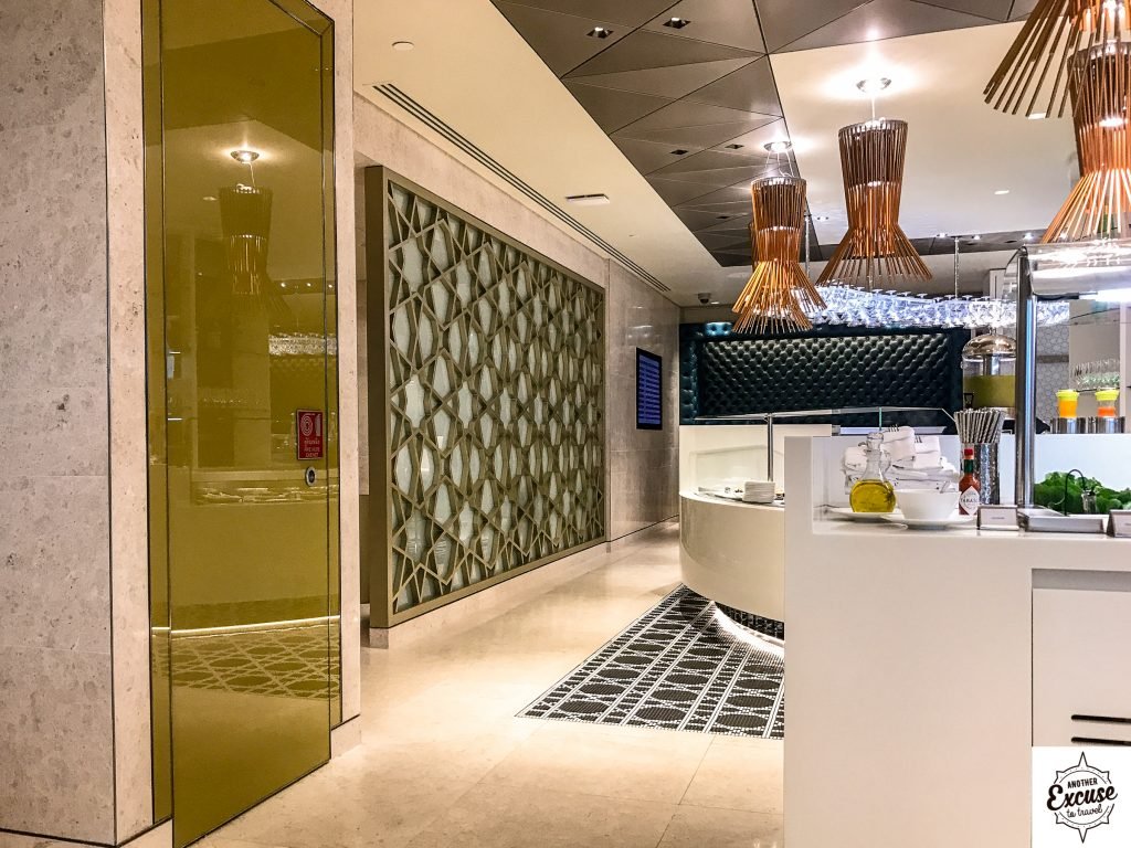 Qatar airways lounge Bangkok