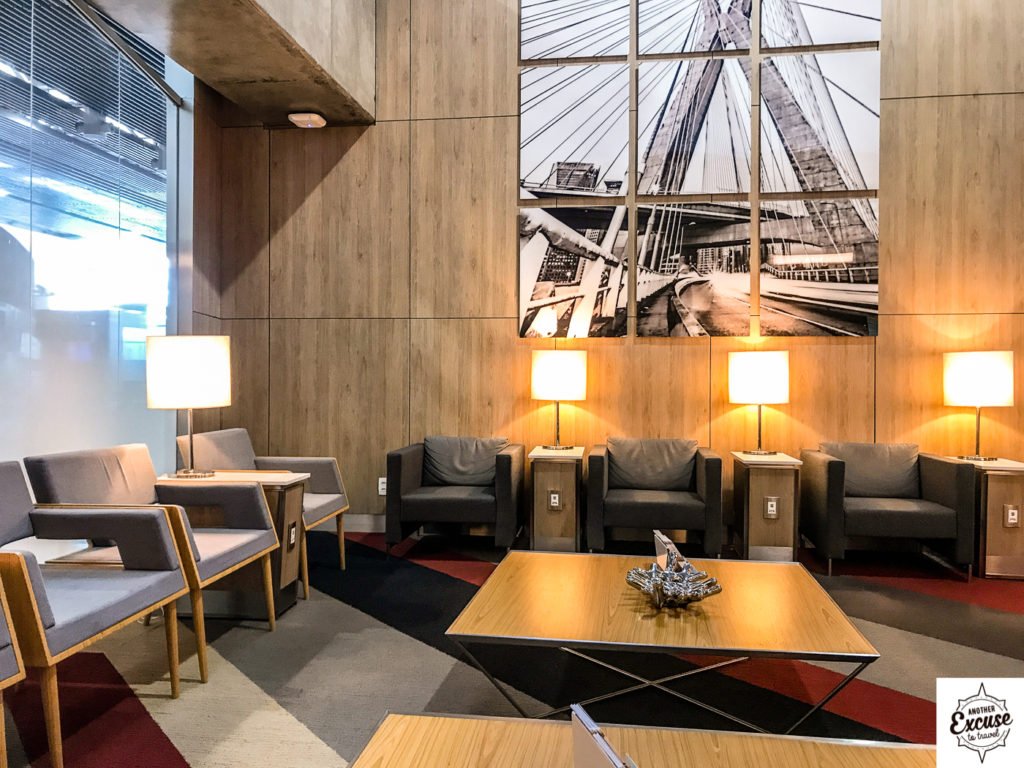 american airlines lounge GRU