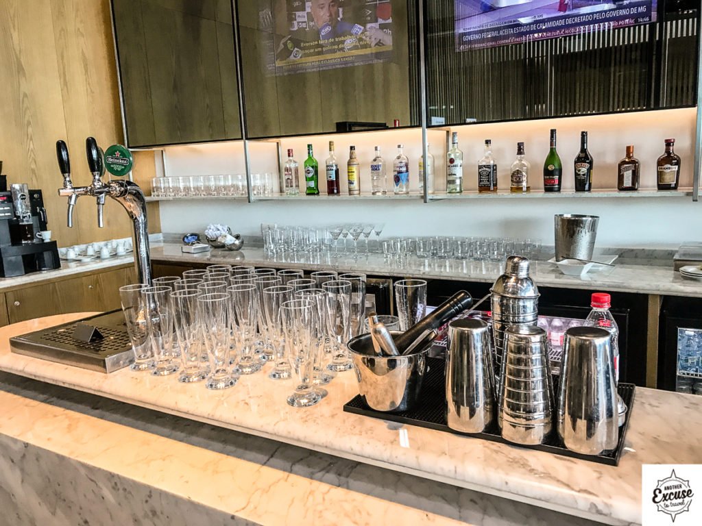 GRU LATAM VIP LOUNGE BUSINESS