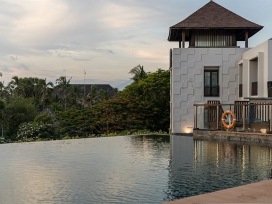 Pullman Bali Legian Pool