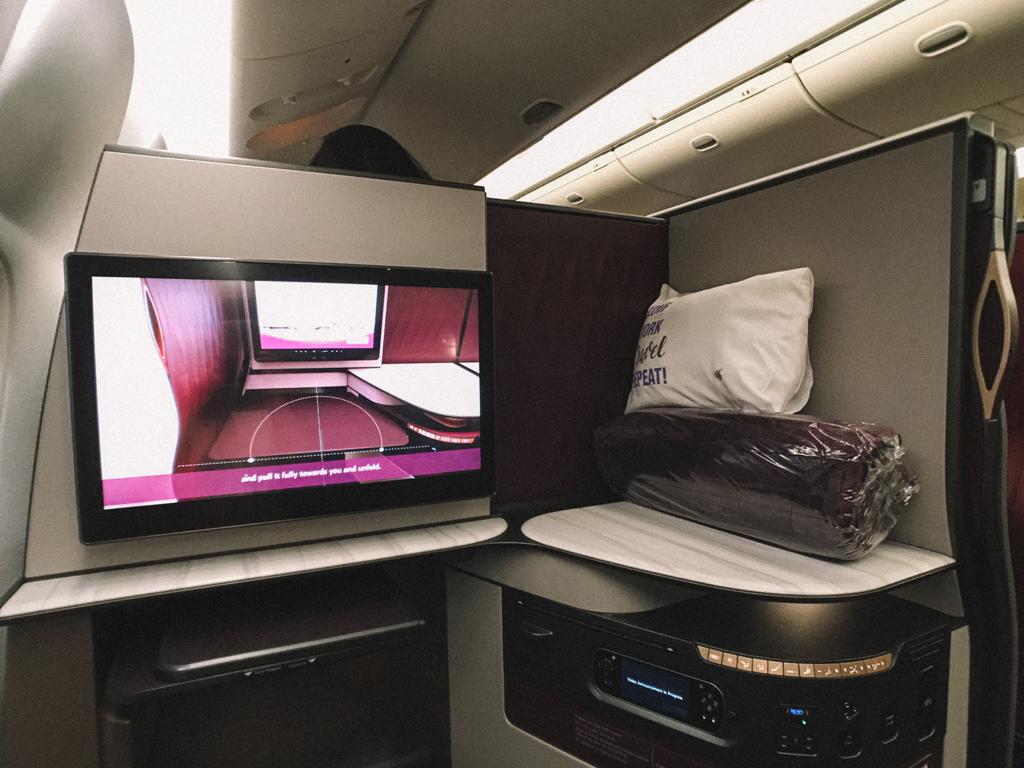 Qatar Business Class Qsuites Review - Another Excuse to Travel 🌏