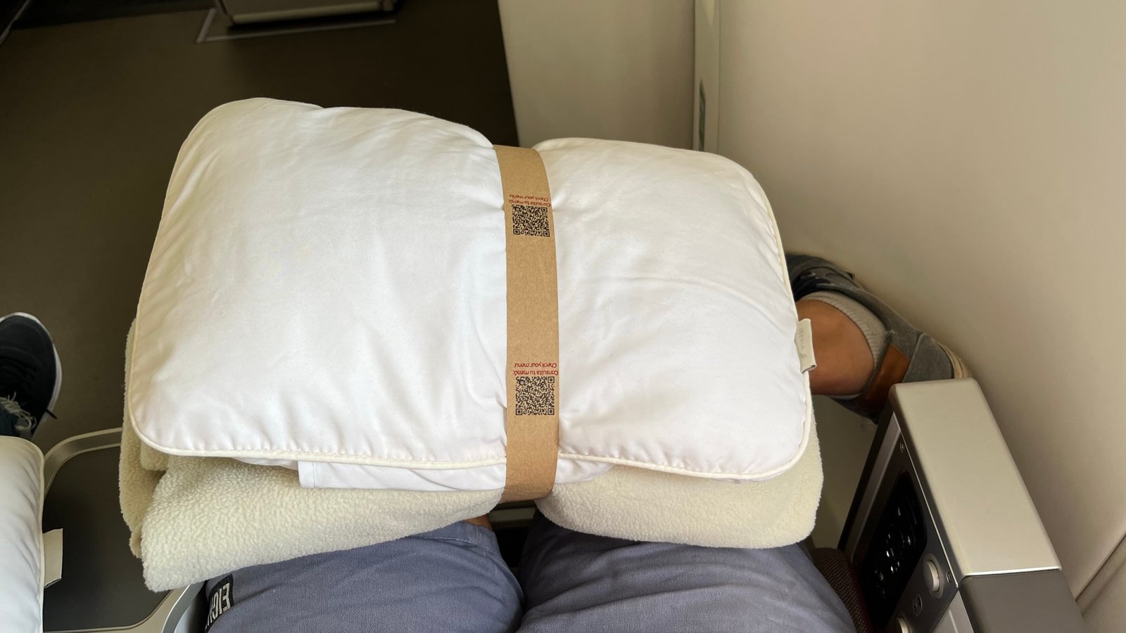 Iberia Premium Economy blanket