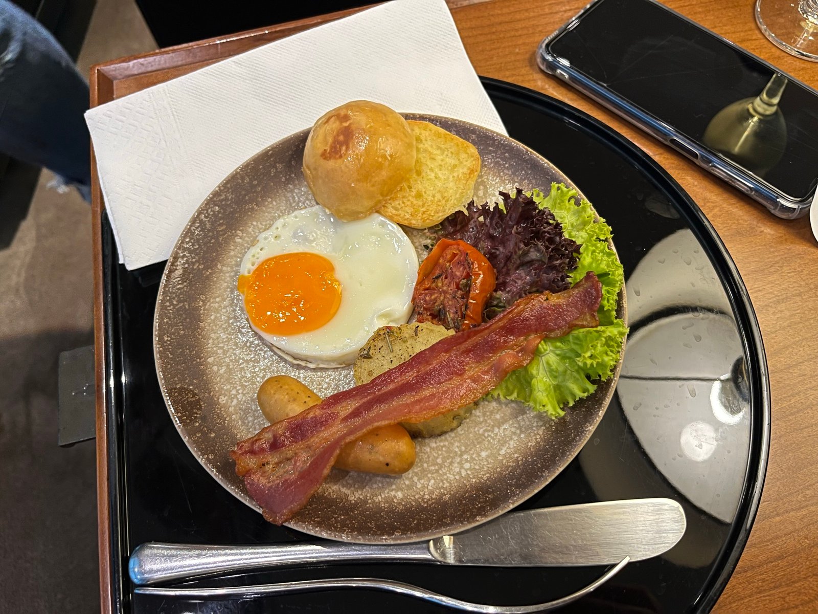 Cathay Pacific Lounge Bangkok