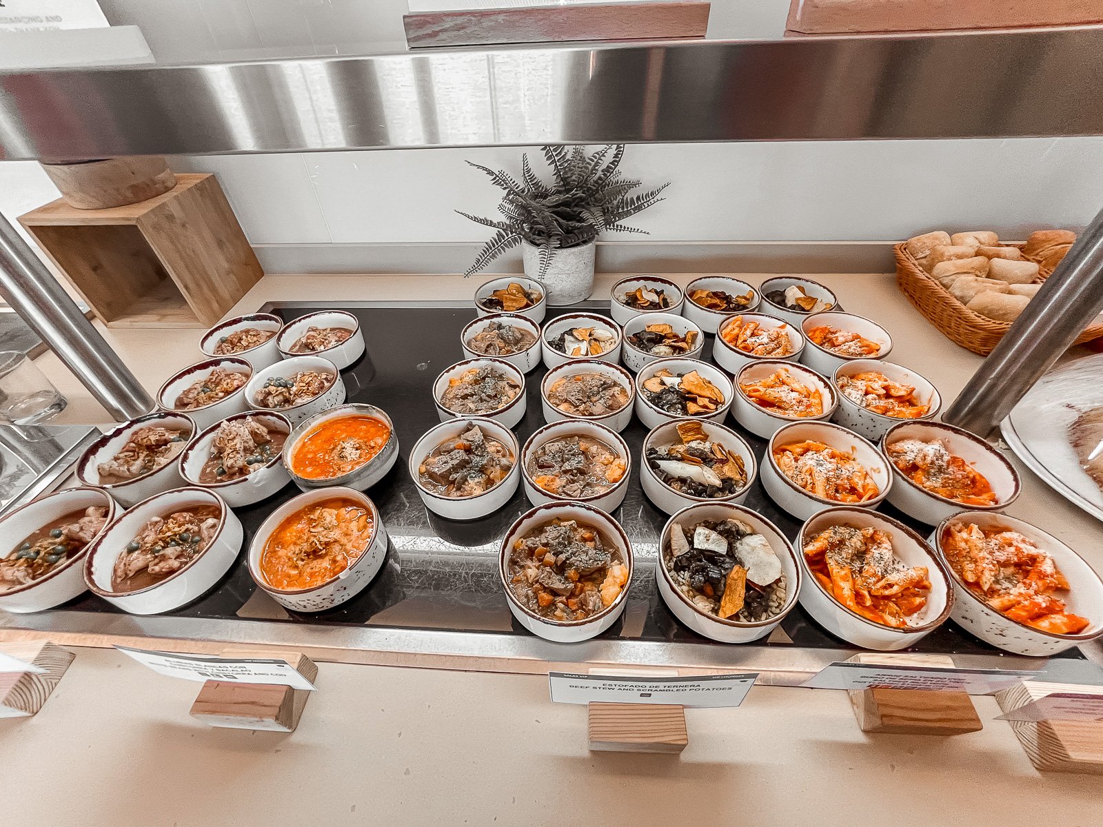 Plaza Mayor Lounge Madrid Hot Food Selection