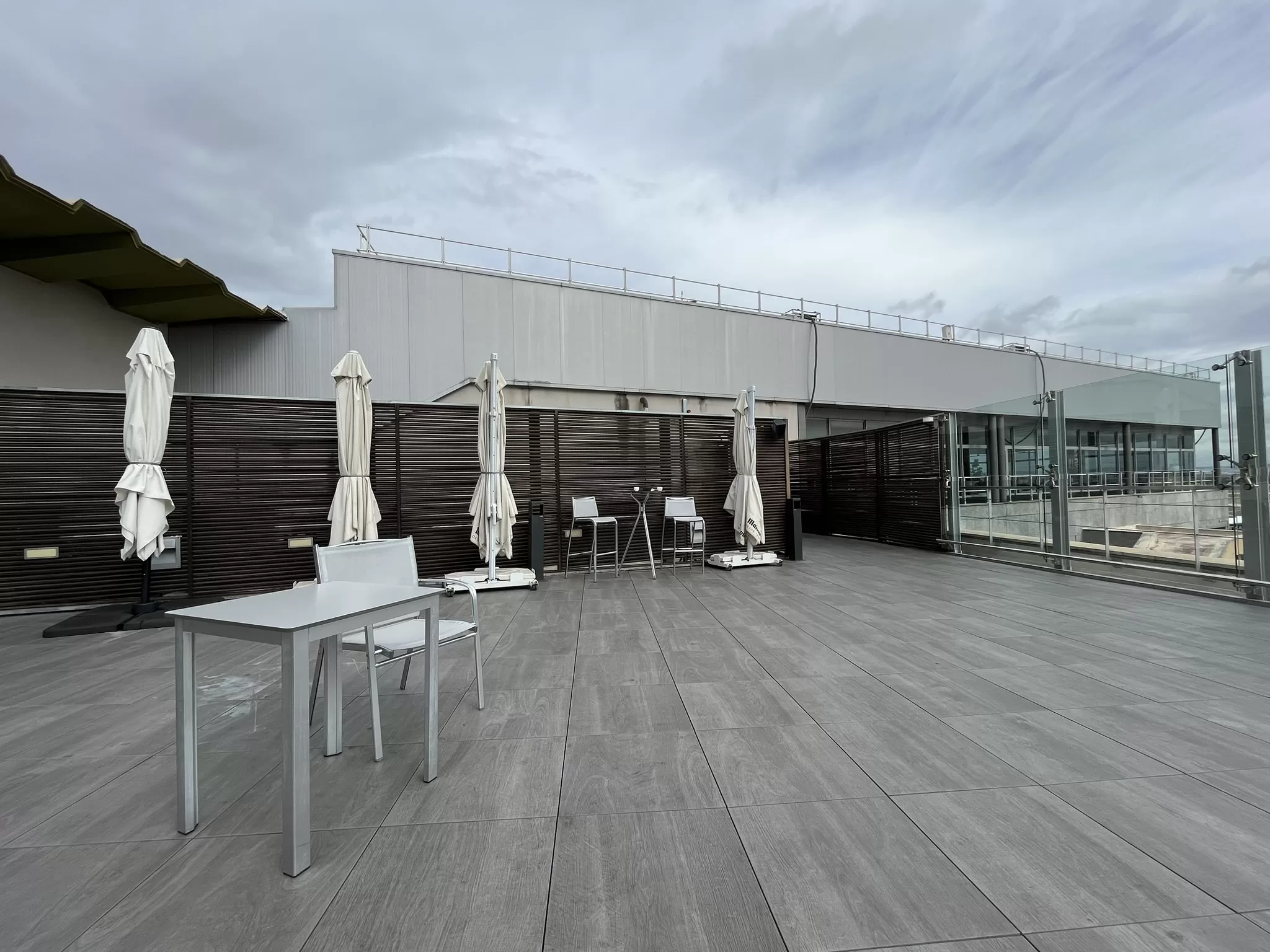 Madrid SALA VIP Cibeles Business Lounge outside terrace