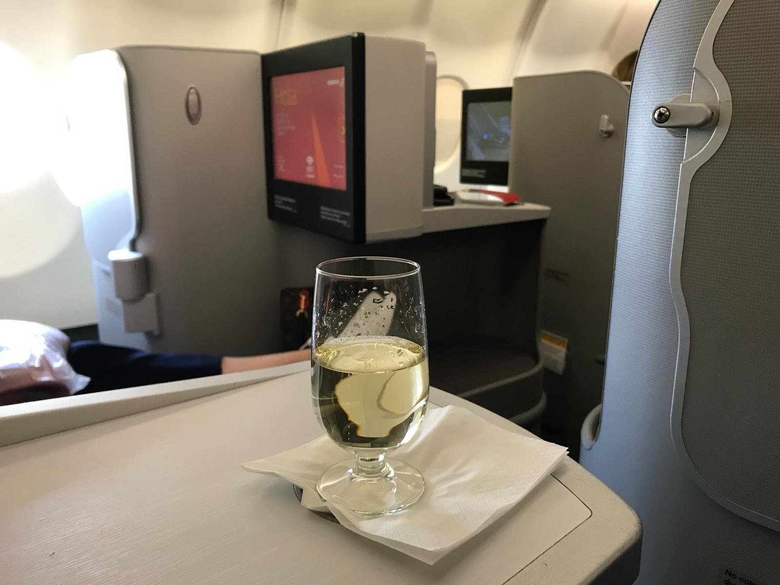 Iberia business vs premium economy drinks