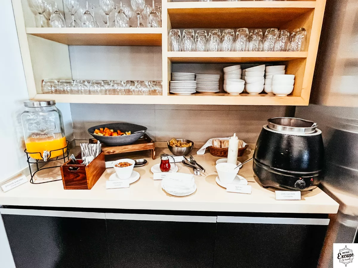 Lounge food buffet, including nachos