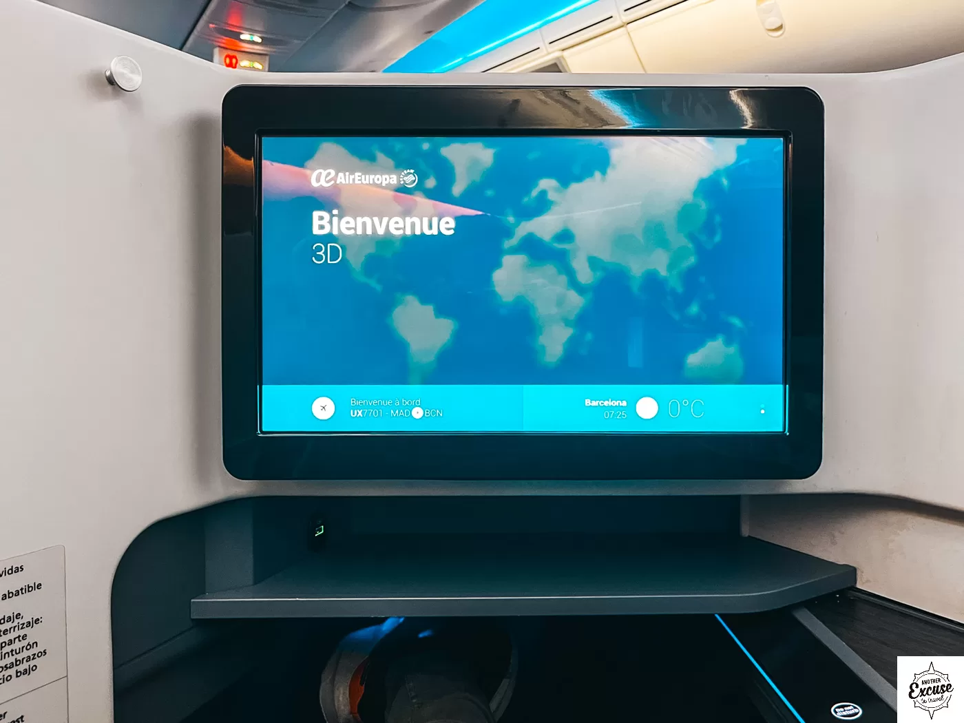 Air Europa 787-9 business class IFE screen