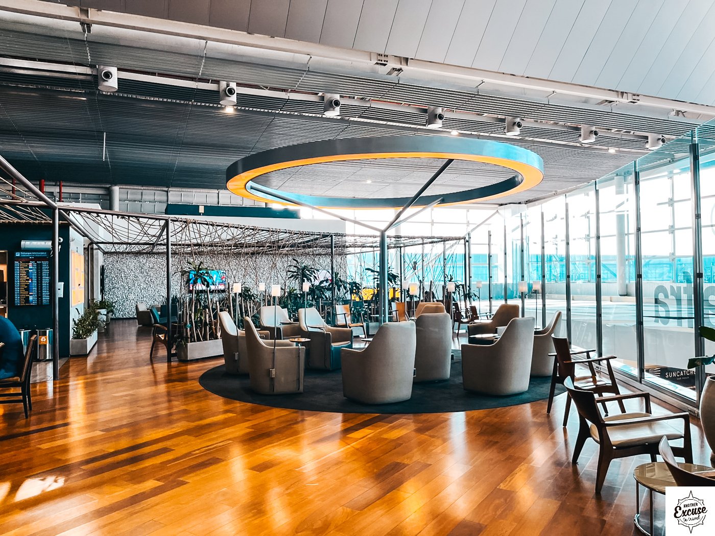 Banco Safra Lounge São Paulo Seating Area