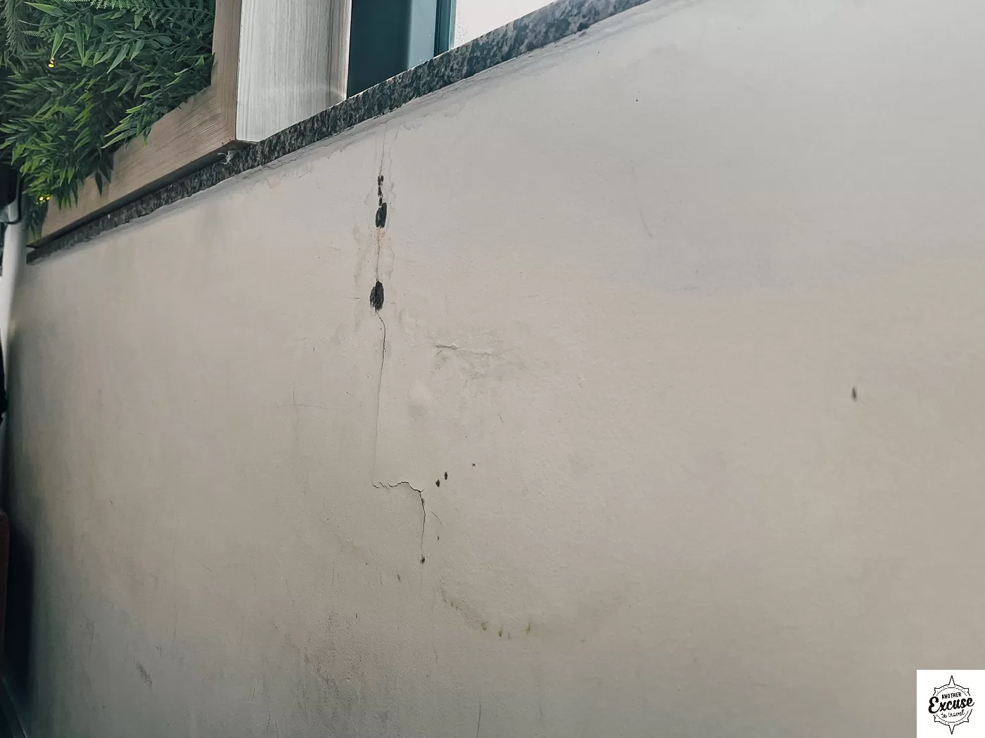 SkyTeam Global Lounge São Paulo damp walls